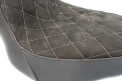 Einzelsitz Leder Diamond Stitch Schwarz 9 Einzelsitz Leder Diamond Stitch Schwarz -Thunderbike Verkaufsgeschäft 11 74 048 4