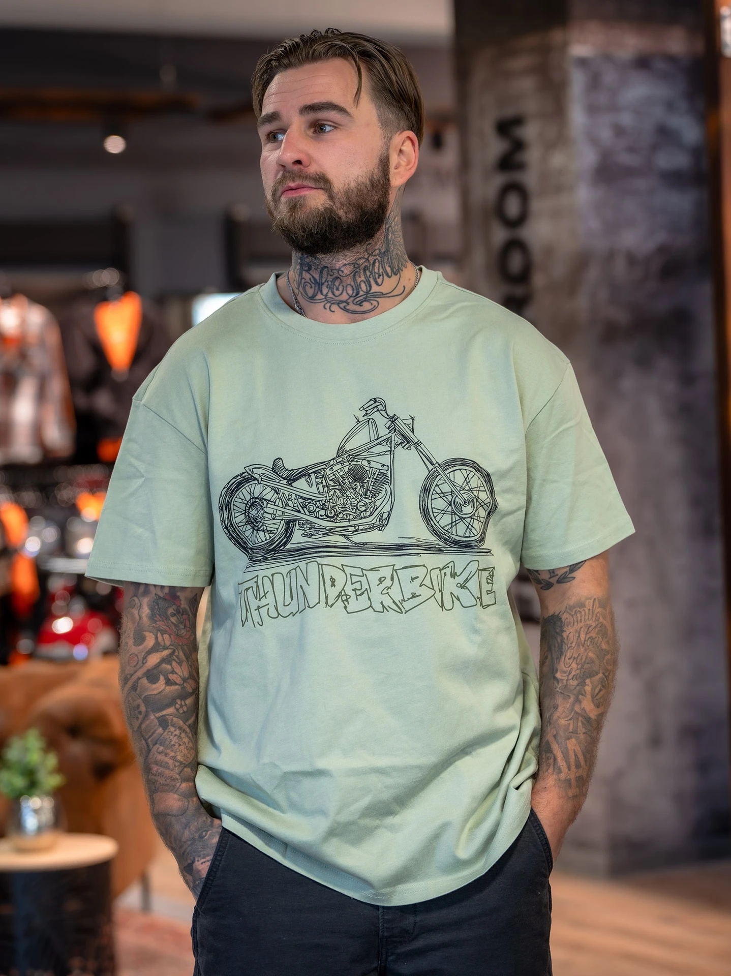 Thunderbike T-Shirt Oversize Sketch Glamor Mint Grün 6 Thunderbike T-Shirt Oversize Sketch Glamor Mint Grün – Bild 4