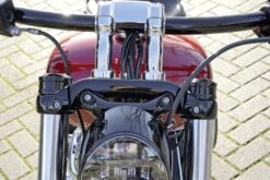 Gabelabschlusskappen Oben Schwarz -Thunderbike Verkaufsgeschäft 61 74 120 anbaubeispiel1