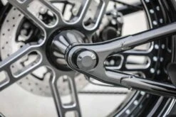 Schwingenumbau 21" -Thunderbike Verkaufsgeschäft 66 74 010 3a1