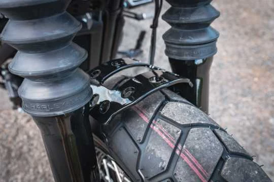 Fork Brace Schwarz 5 Fork Brace Schwarz – Bild 3