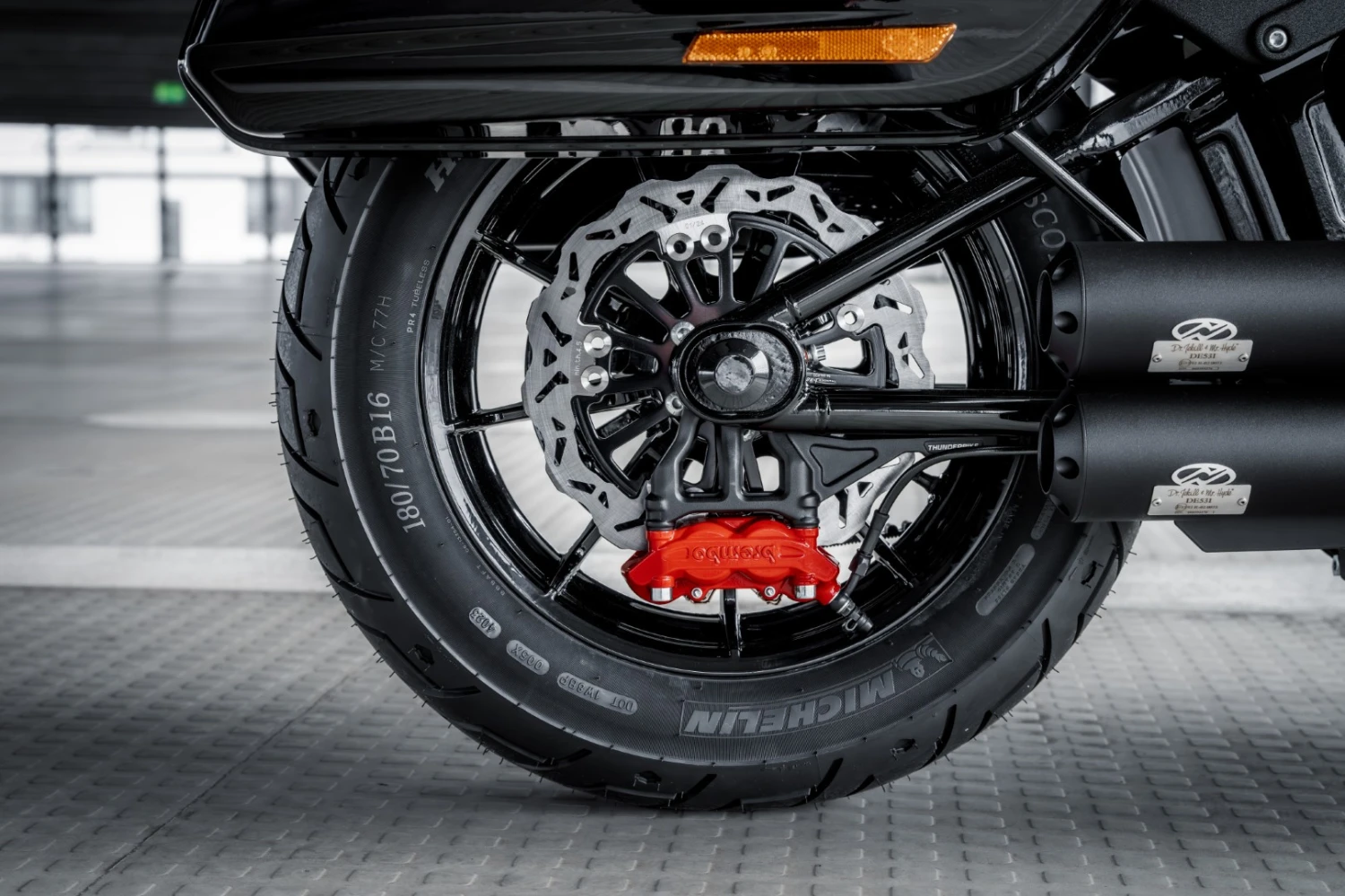 Bremsanker Pro Performance Radial Schwarz 5 Bremsanker Pro Performance Radial Schwarz – Bild 3