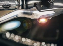 Blinker Stripe LED Im Alugehäuse 9 Blinker Stripe LED Im Alugehäuse -Thunderbike Verkaufsgeschäft thunderbike stripe on6